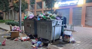 مراكش:ساكنة العمارة 5 بتاسلطانت  تتنفس أكوام الازبال والمجلس الجماعي المنارة  لم يبادر لحل الأزمة